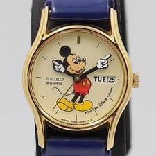 Seiko 7N83 6029 Disney Mickey Dial Quartz Wristwatch Timepiece Authentic