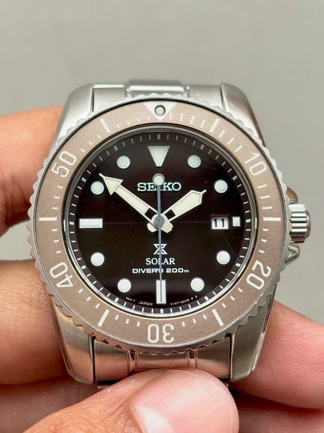 Rare Seiko Prospex SNE571P1 Solar Divers Dark Brown Dial Date Sport Watch Men