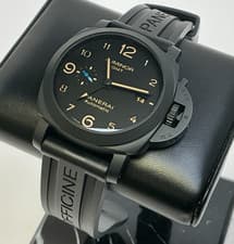 Panerai PAM01441 Luminor GMT Full Numerical Dial. Full Set 3 OEM Straps 2 Clasps