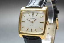 1972 Near MINT OMEGA Geneve 34mm 111.0109 Manual Wind Silver Dial Men's Vintage