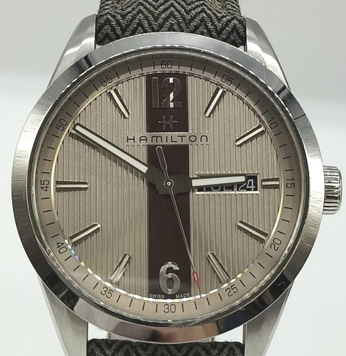 Broadway DAYDATE Model H433110 HAMILTON