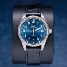 - Iwc Schaffhausen Pilot Automatic 36MM (iw324008) Blue Dial - Blue Croc Strap