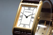 [Vintage] Yves Saint Laurent 4625-E68176 Gold Tank Quartz Women's Watch JAPAN