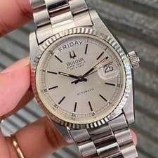 RARE Bulova President Super Seville Day Date Automatic Silver Dial Vintage 80's