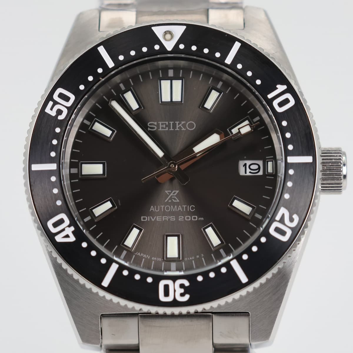 Seiko Prospex SPB143J1 Diver 200m 40.5mm Automatic Black Dial Steel Bracelet New