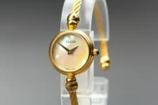 [Near MINT] Gucci 2700.2.L 20mm shell Dial Gold Bangle Quartz Women's Watch