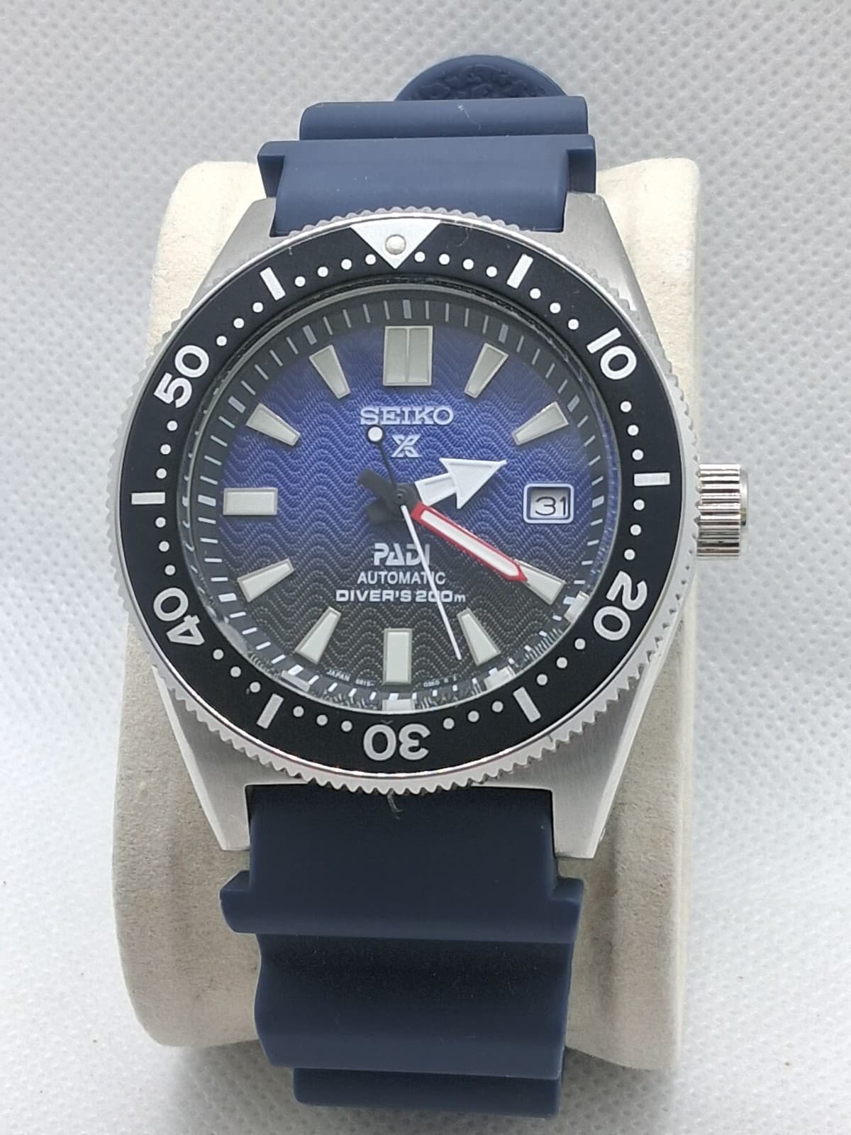Seiko Prospex PADI Great White Shark SPB071 / 6R35-00W0 – SERIAL #0001/5500