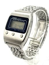 Casio 50QS-17 Digital Wristwatch 1970s Working Front Button