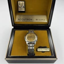 Vintage Bulova Accutron M9 2181 Tropical Dial Stainless Watch w/Box - WORKS