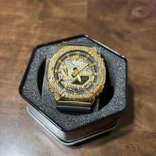 Casio G-Shock Men's "Moon Gold" Watch - GM-2100MG-1A *Mint!* **AUTHENTIC**