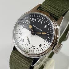 BULOVA Military cal.10BM  Black & White dial 1950's Vintage watch Men's Manual