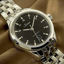 T228 ZIN Model 456.ST M 28mm Auto with box Ladies