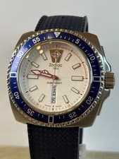 Zodiac V-Wolf ZO2304 Diver's Quartz Men's Watch