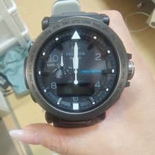 CASIO PRO TREK PRG-650Y-1CR Night Safari Triple Sensor Solar Analog Digital Watc