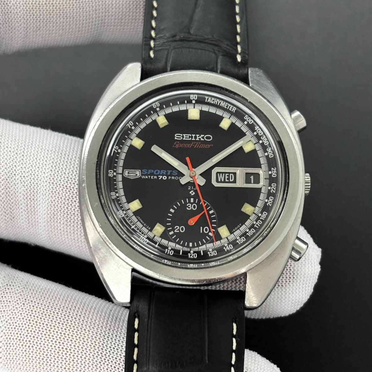 Vintage Seiko 5 “Bruce Lee” Sports Speed-Timer Chrono Auto Japan Watch 6139-6010