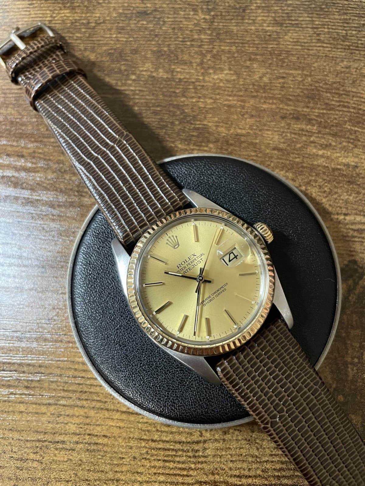 Rolex Datejust 16013 36mm 18K Yellow Gold Bezel Champagne Dial