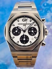GP Laurato White Dial Chronograph Panda 42MM 81020-11-131-11A Fullset Mint