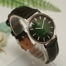 Omega Geneve Manual Hand-Winding Watch 111.0114 Vintage 32mm Green Dial