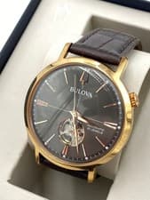 BULOVA AeroJet Classic Automatic Mens Dress Watch 41mm Ref 97A171 wrist 4cm