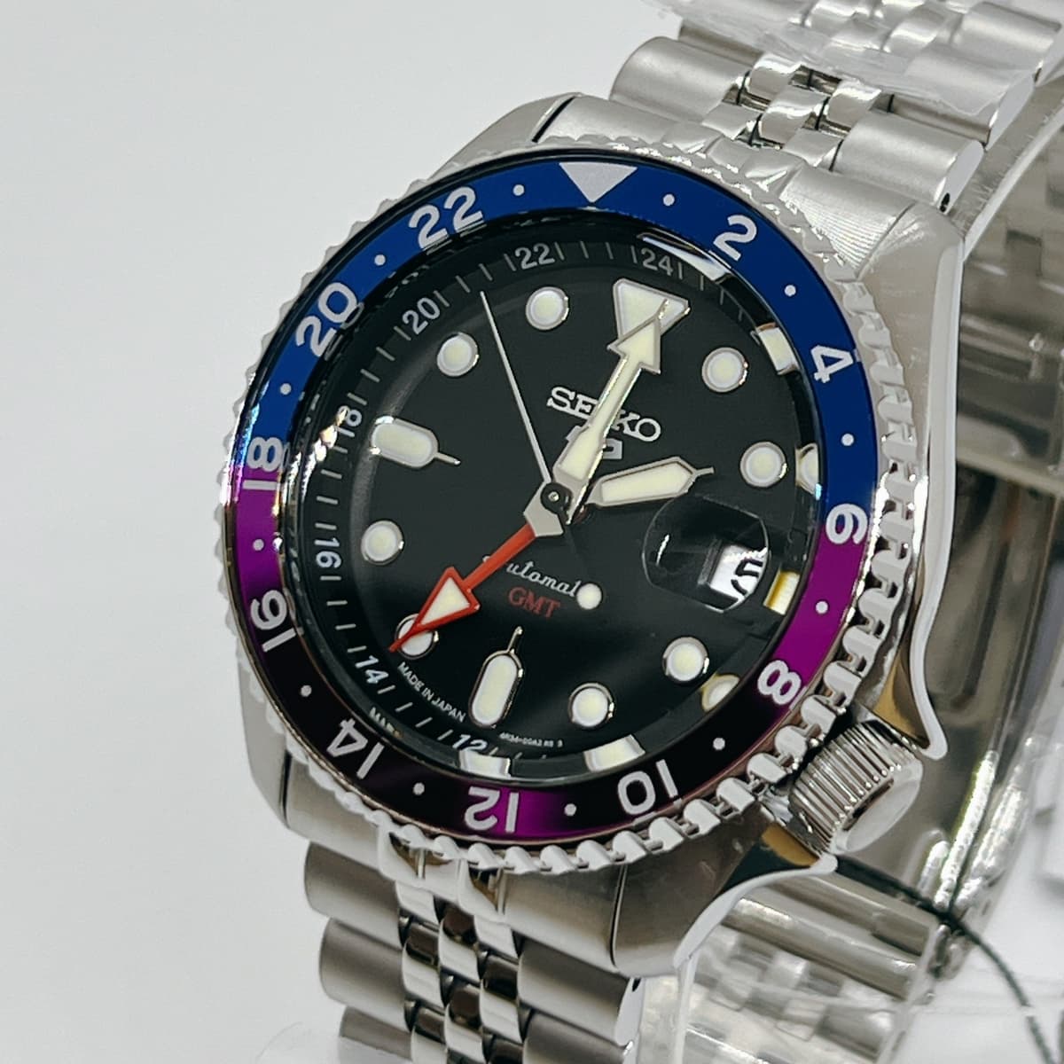 Seiko 5 SBSC021 SKX Automatic Men's Watch Black Dial 42.5mm Analog From Japan