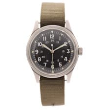 Vintage 34mm Benrus MIL-W-3818B Military Vietnam Men's Mechanical Wristwatch