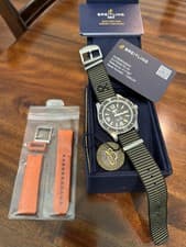 BREITLING SUPEROCEAN AUTOMATIC 44 OUTERKNOWN REFERENCE: A17367  INC BOX & PAPERS