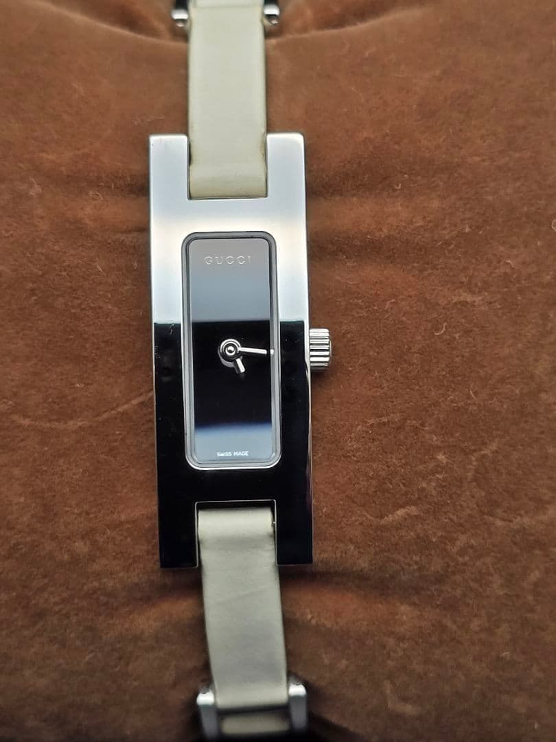 Gucci 3900L White Watch Polish