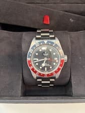 TUDOR Black Bay GMT Pepsi 79830RB Extra Bracelet And Straps