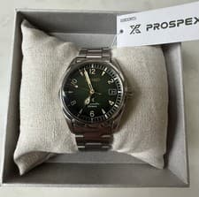 New Seiko Mens Prospex Alpinist Green Dial Stainless Steel Bracelet Watch SPB155