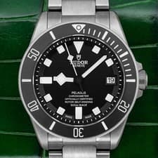 2021 Tudor Pelagos 25600TN Titanium Black Dial on Bracelet w Extra Strap B+P