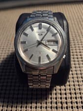 Seiko 5 6119-8100 watch with Viet Nam Provenance