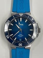 Oris Aquis Men'S Blue Automatic Winding 300M Water Resistant