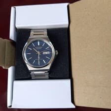 Citizen quartz wristwatch Overhauled 1978 From Japan