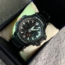 Casio G-Shock Gravity Master GW-A1000 DEFIER Pilot Watch