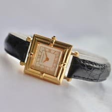 Yves Saint Laurent Roman Square Watch Dress Watch 21mm Case Wrist 17cm