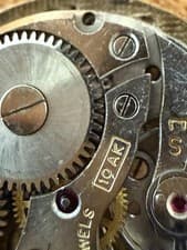 Vintage 1950 Bulova 10AK 17J Watch - Quad Textured Dial - Fancy Stepped Lugs