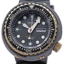 Seiko 49mm Men's Golden Tuna Titanium Diver 600M Quartz 7549-7009 Black