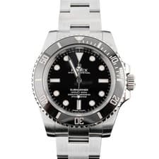 Pre-Owned Rolex Submariner 40mm 2017 with Box & Papers
