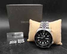 Seiko SKX007K2 Diver Watch Automatic, Black Dial, Stainless Steel Case
