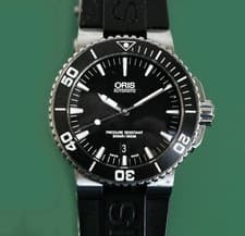 ORIS Automatic Divers 30 Bar 300 Meters Deep  High Quality Large Swiss Watch