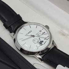 Timex Marlin Charlie Brown Peanuts Snoopy Flying Kite Automatic 40mm Watch
