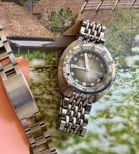 DOXA Sub 250T GMT Vintage Sharkhunter,  Box, Papers + Forstner Bracelet
