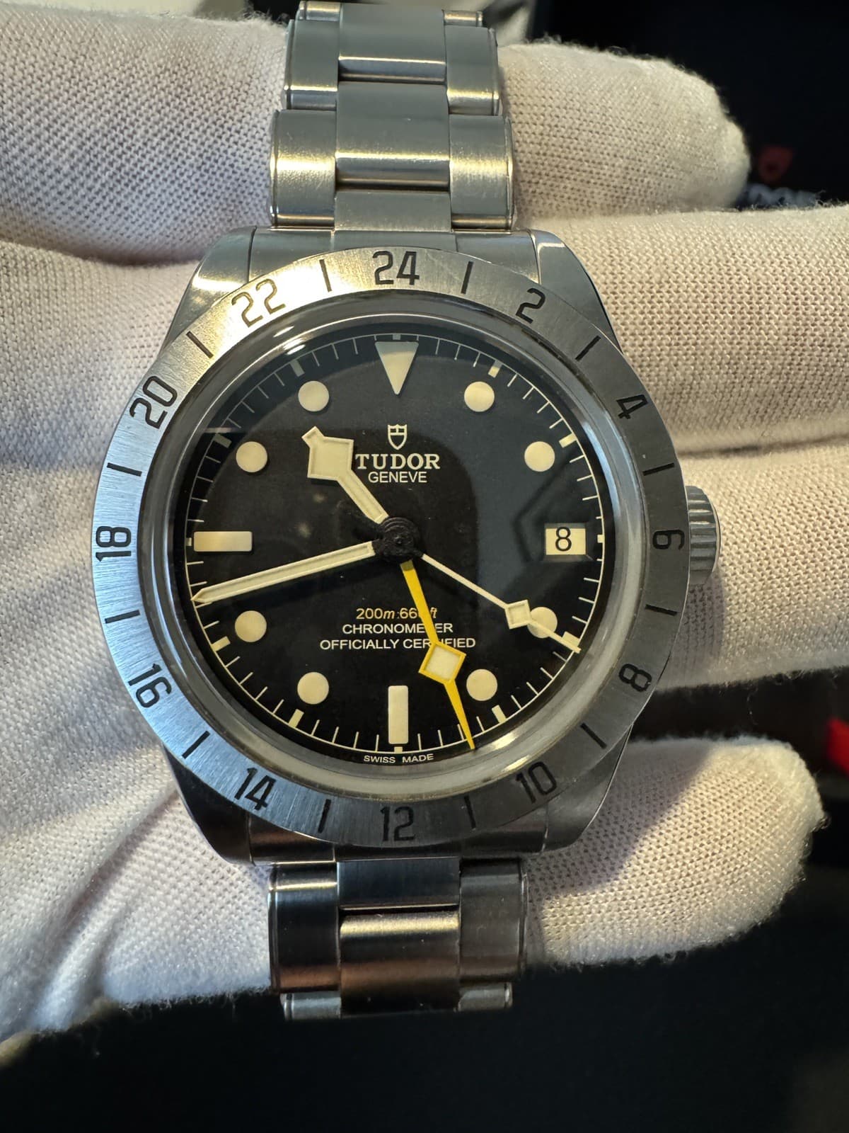 TUDOR Black Bay Pro 39mm M79470-0001 - Full Set Box and Papers