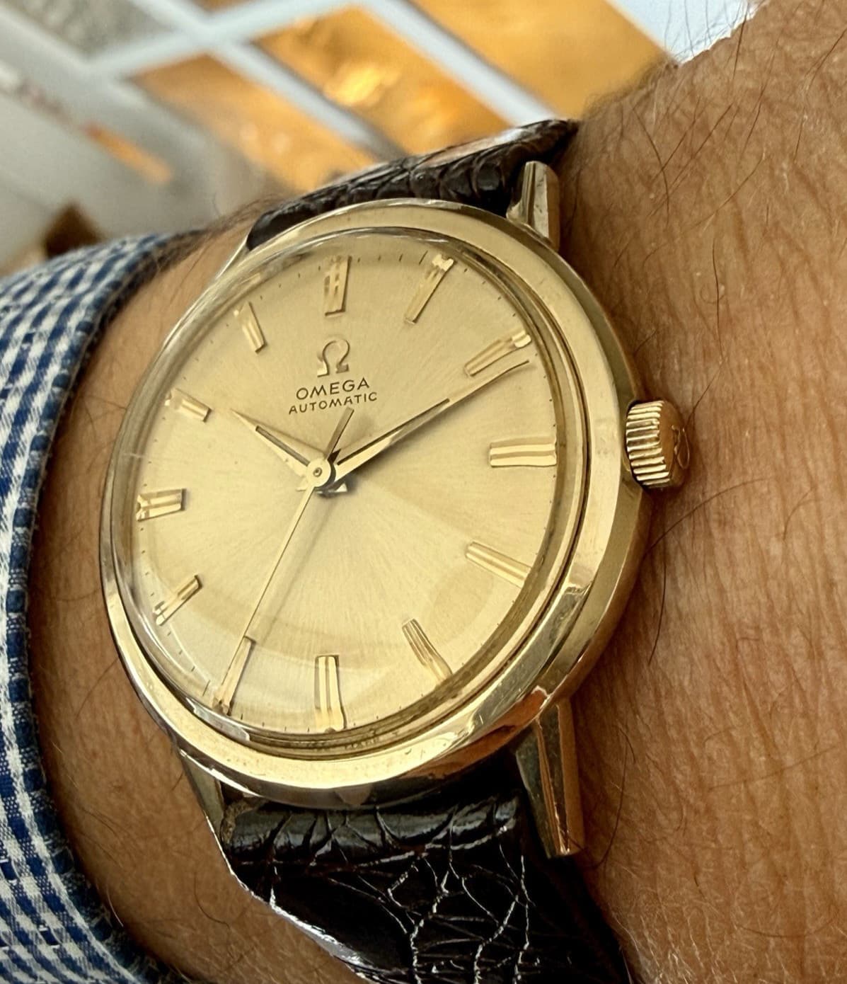 1968 OMEGA AUTOMATIC, LU6304, 10k GOLD FILLED BEZEL-RUNS +-4 SEC/DAY - MINT