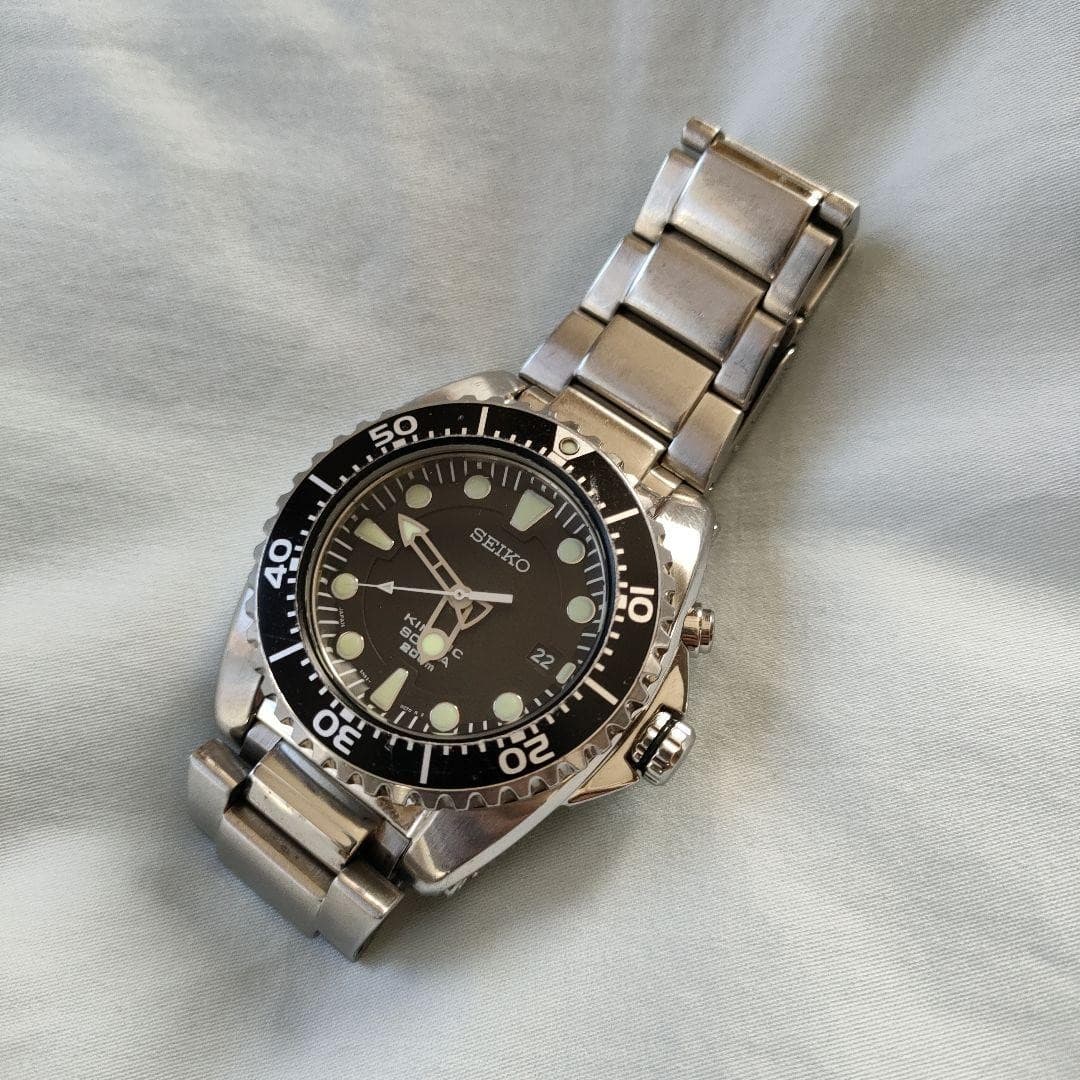 SEIKO Kinetic Diver 200m with genuine bracelet and rubber band