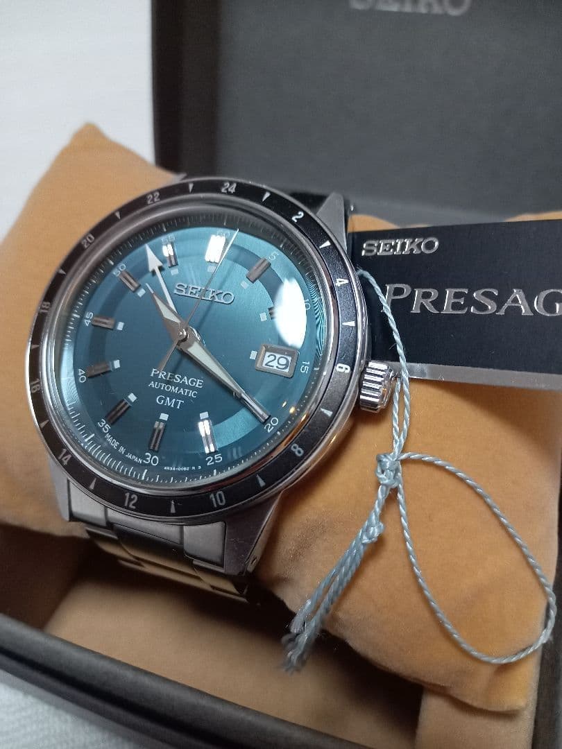 Rare SEIKO Presage GMT mechanical automatic SARY229 excellent condition