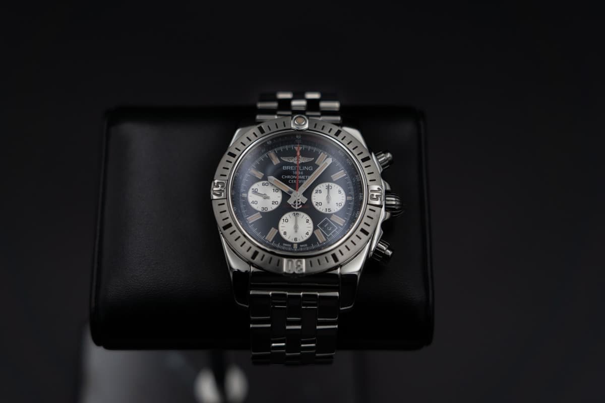 Breitling Chronomat Airborne Special Edition 44mm Full Set AB01154G/BD13-375A