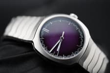 H. Moser & Cie Streamliner Centre Seconds Purple Haze 6201-1201 New Unworn B&P