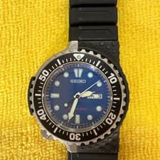 Seiko Prospex SBEE001 Quartz Diver Scuba Giugiaro Design Blue Limited Edition