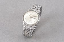 IWC SCHAFFHAUSEN AUTOMATIC DATE W/ GAY FRERES BRACELET CIRCA 1960S